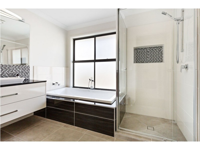 13 Celebration Way, South Ripley QLD 4306