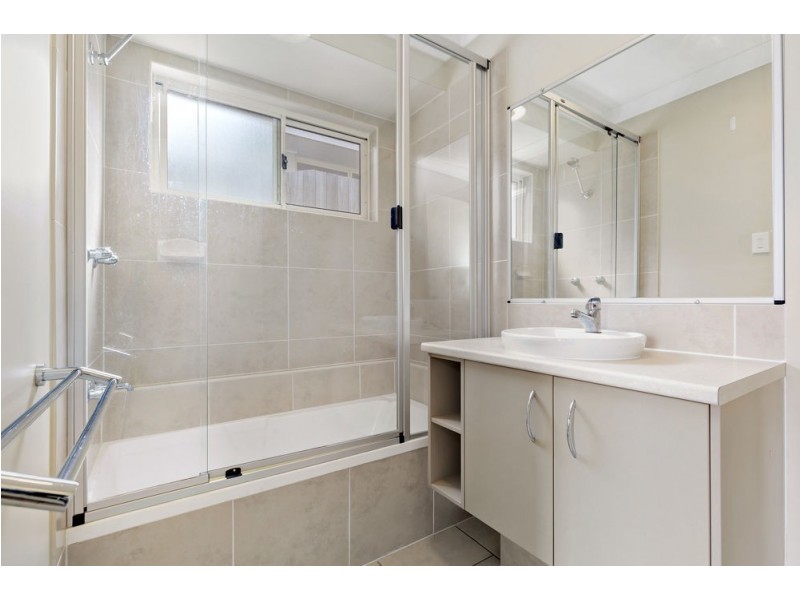 61 Carnarvon Avenue, Springfield Lakes QLD 4300