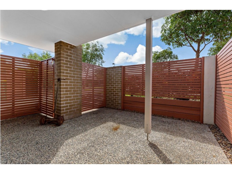 61 Carnarvon Avenue, Springfield Lakes QLD 4300