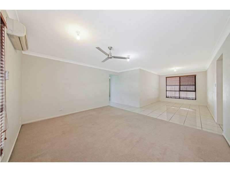 20 Jeff Collins Circuit, Bellbird Park QLD 4300