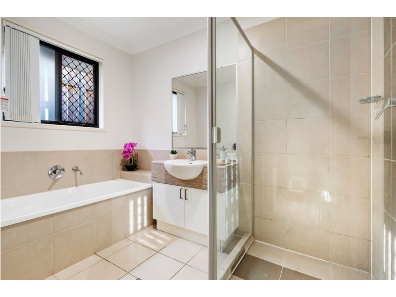 55 Admiral Crescent, Springfield Lakes QLD 4300