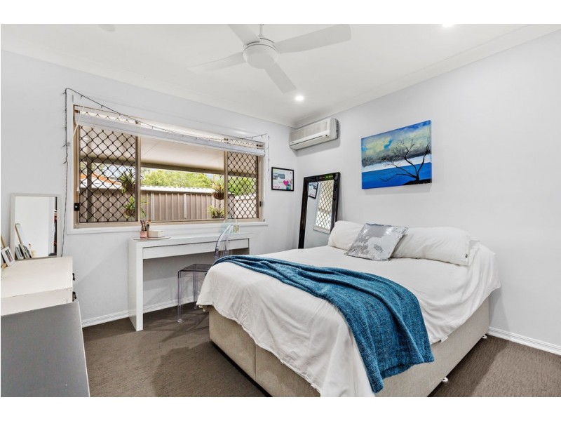 10 Pearse Drive, Brassall QLD 4305