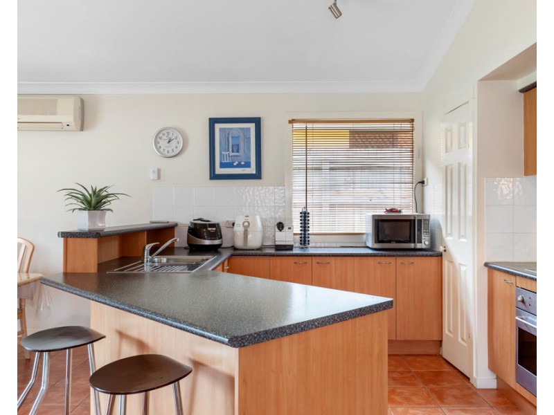 10 Hawthorne St, Forest Lake QLD 4078