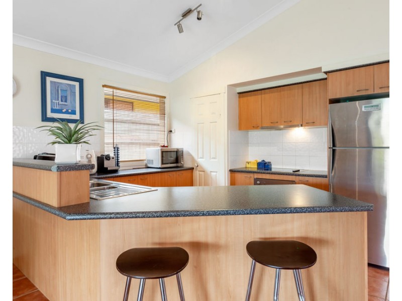 10 Hawthorne St, Forest Lake QLD 4078