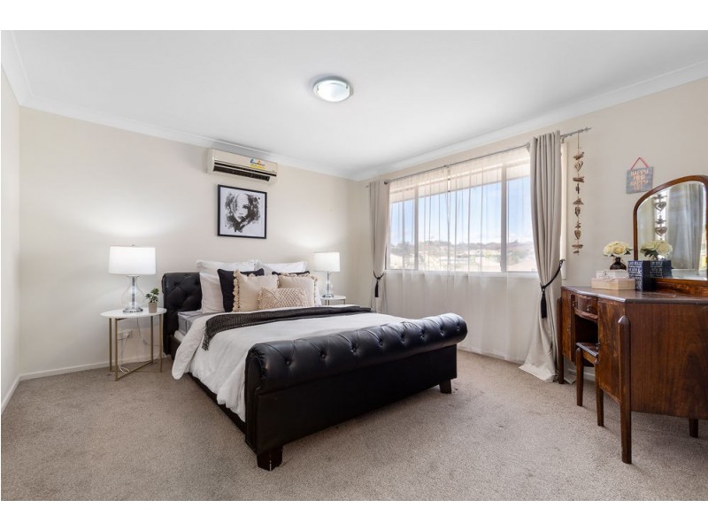56 Parkside Drive, Springfield QLD 4300