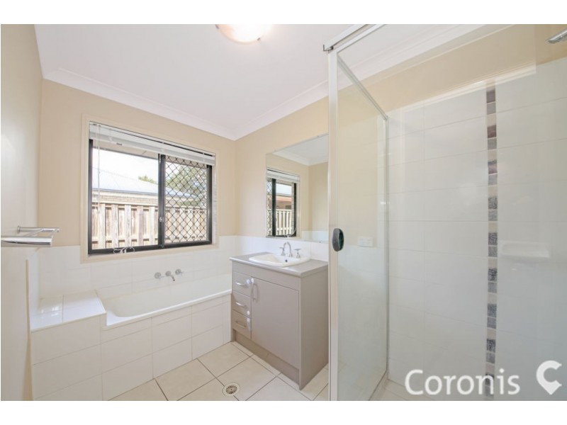 31 Daryl Reinhardt St, Redbank Plains QLD 4301