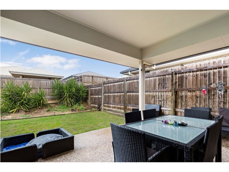 84 Fernbrooke Boulevard, Redbank Plains QLD 4301