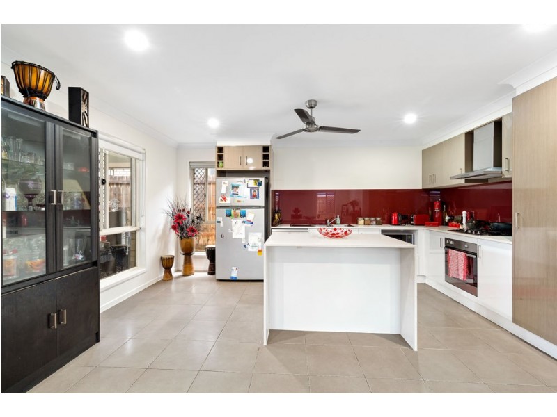 84 Fernbrooke Boulevard, Redbank Plains QLD 4301