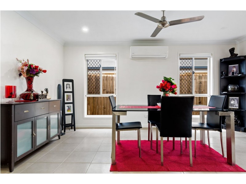 84 Fernbrooke Boulevard, Redbank Plains QLD 4301