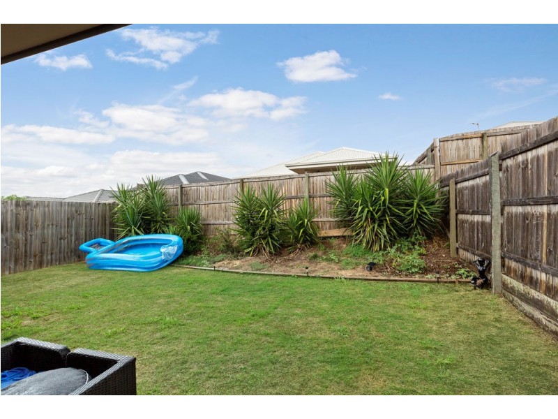 84 Fernbrooke Boulevard, Redbank Plains QLD 4301