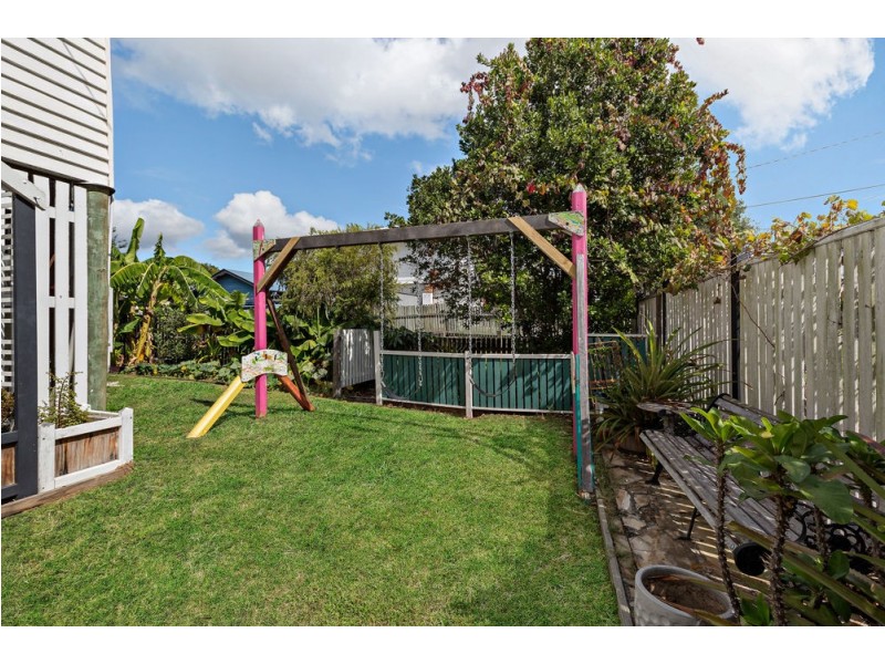 13a George Street, Newtown QLD 4305