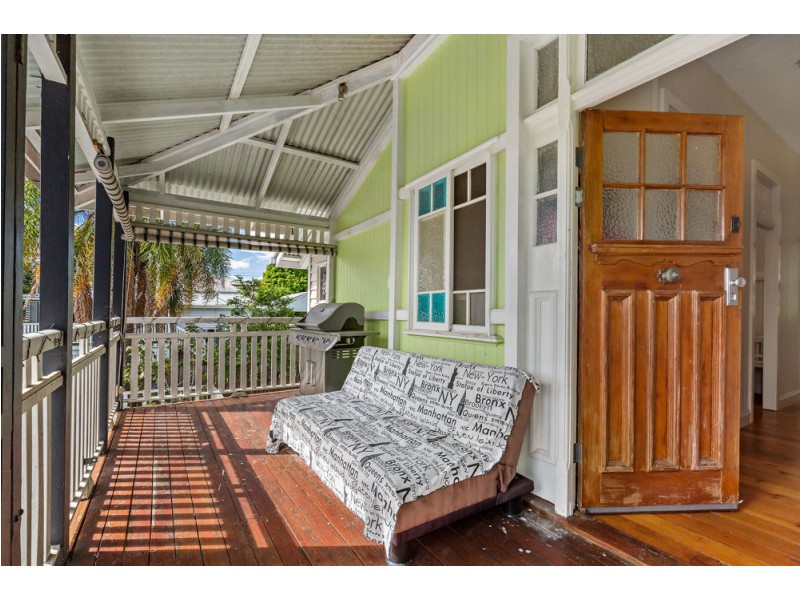 13a George Street, Newtown QLD 4305