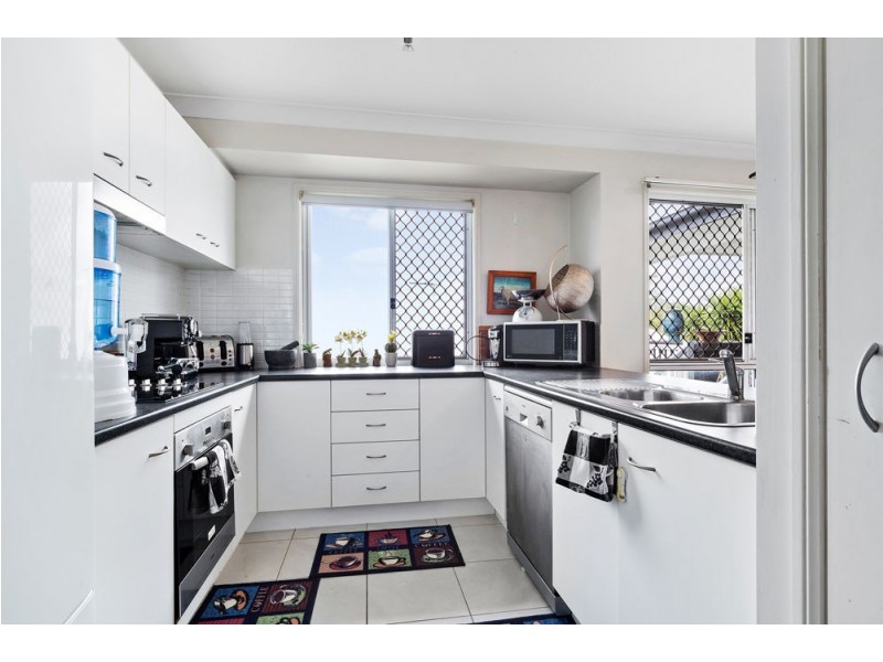 4 Rocky Cape Street, Springfield Lakes QLD 4300
