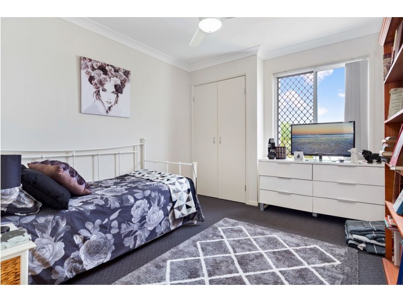 4 Rocky Cape Street, Springfield Lakes QLD 4300