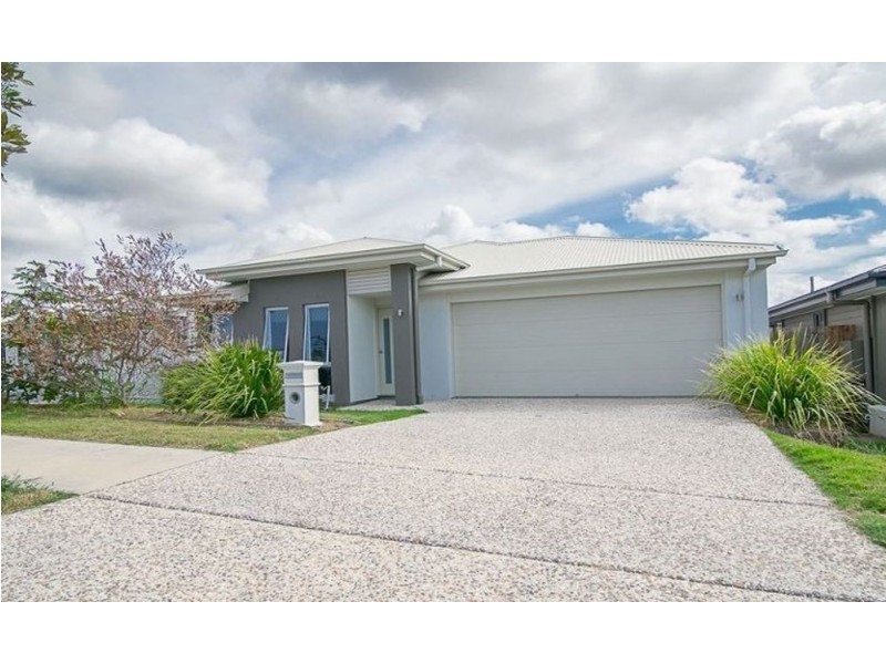 20 Mount Barney Cres, Park Ridge QLD 4125
