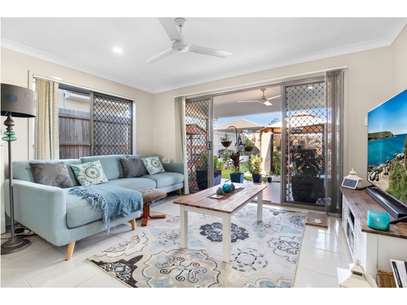5 Brushbox Street, Ripley QLD 4306