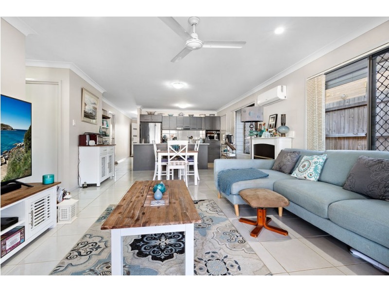 5 Brushbox Street, Ripley QLD 4306