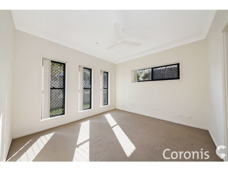 11 Ovals Terrace, Springfield Lakes QLD 4300