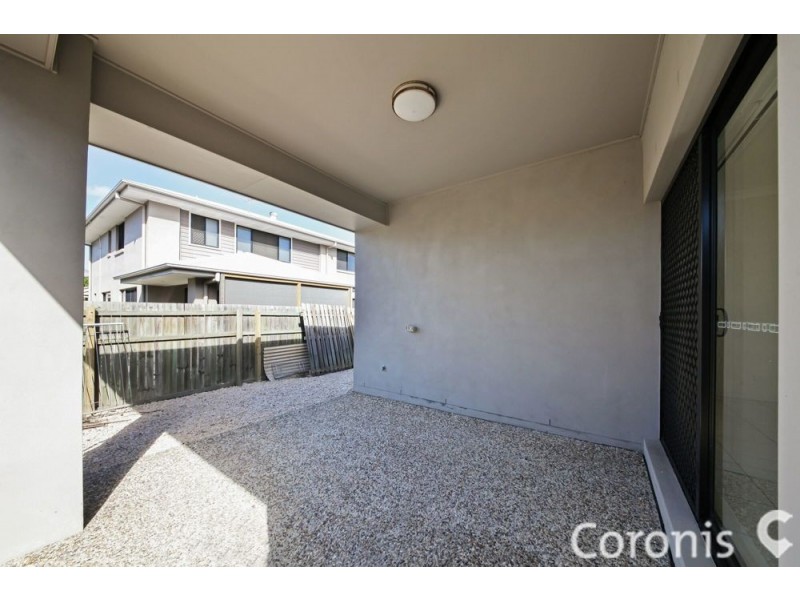 11 Ovals Terrace, Springfield Lakes QLD 4300