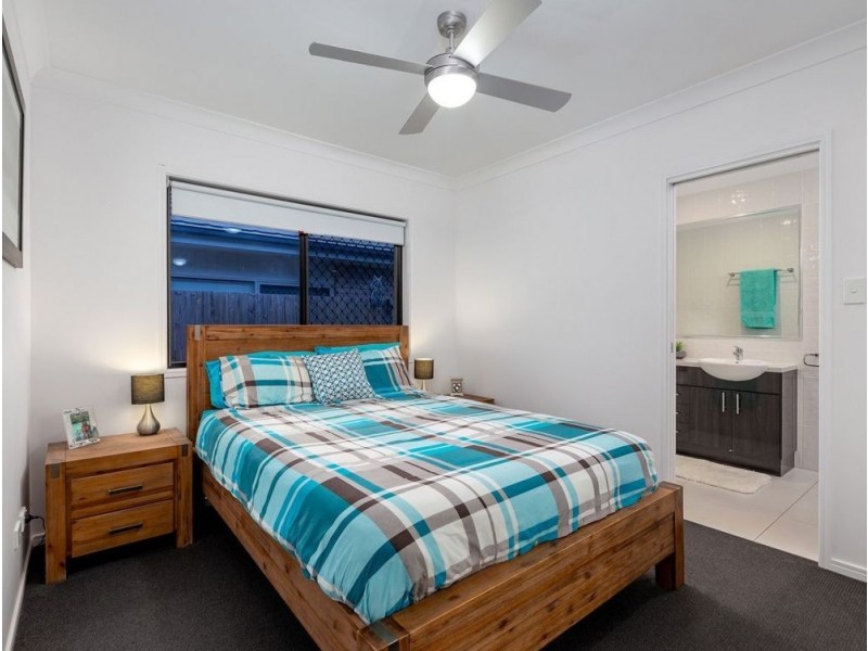 49 Fitzpatrick Circuit, Augustine Heights QLD 4300