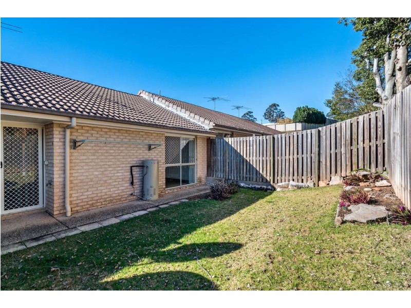 25/8 Rosegum Place, Redbank Plains QLD 4301