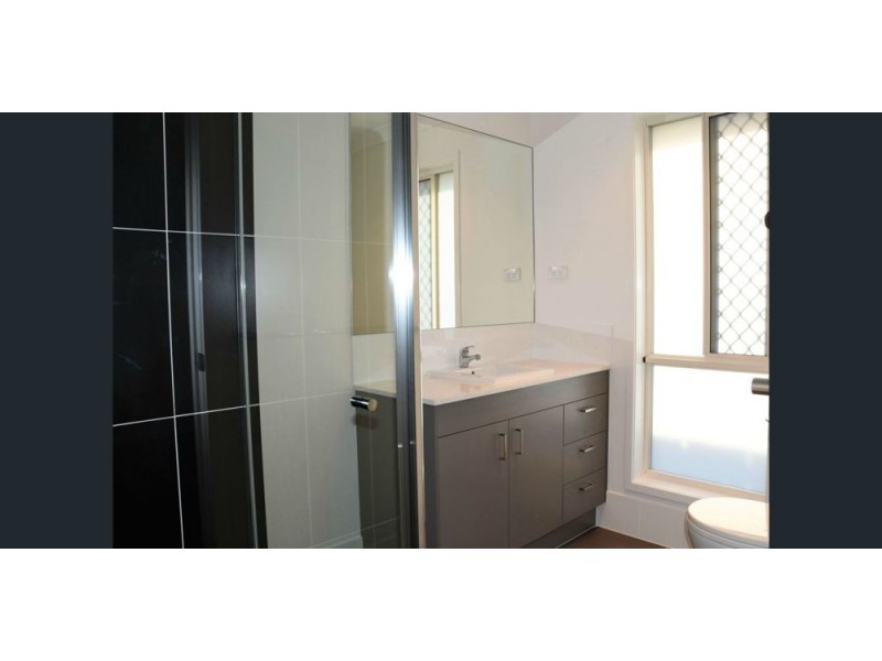 20 Opossum Circuit, Springfield Lakes QLD 4300