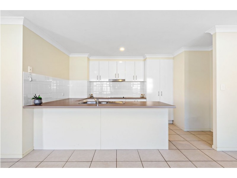 35 Grand Canyon Drive, Springfield Lakes QLD 4300