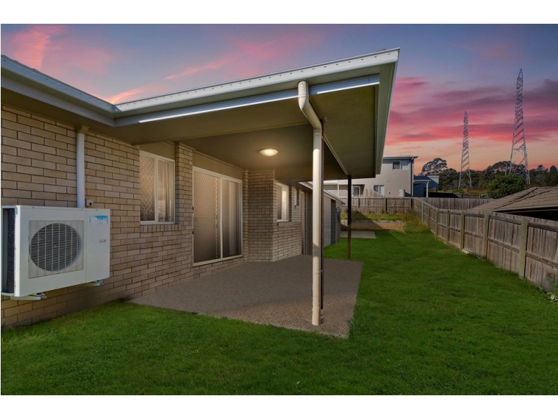 15 Weymouth Street, Bundamba QLD 4304