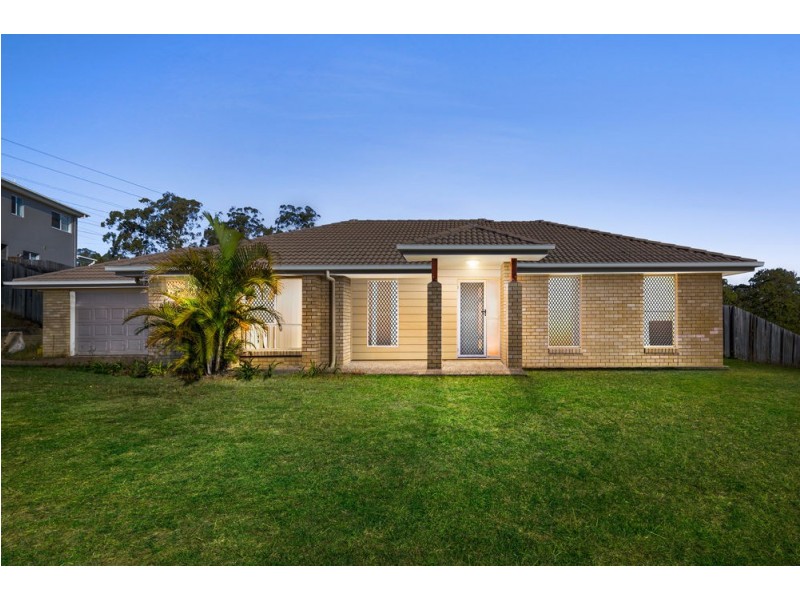 15 Weymouth Street, Bundamba QLD 4304