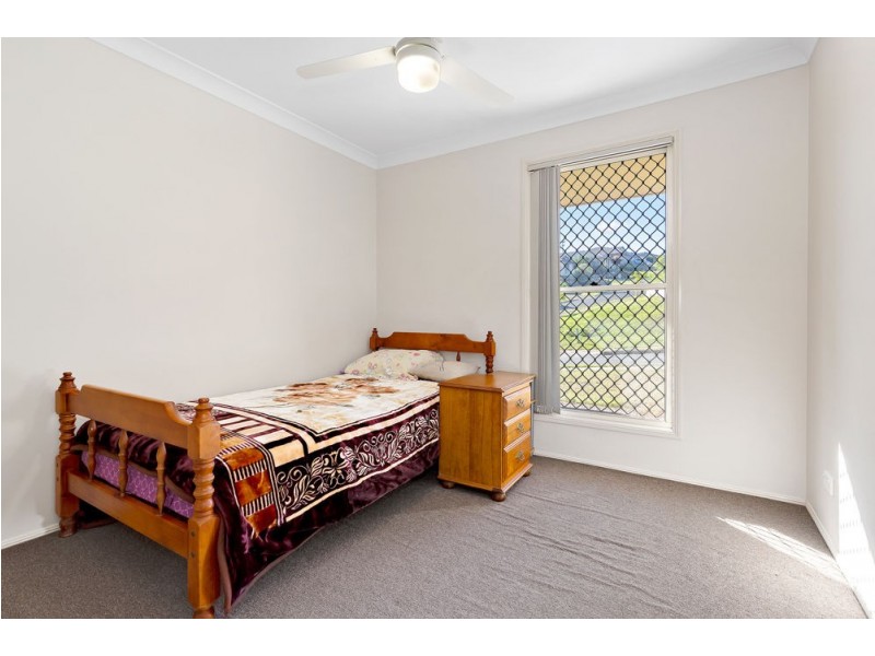 15 Weymouth Street, Bundamba QLD 4304