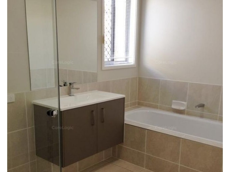 12 Portree Crescent, Heathwood QLD 4110