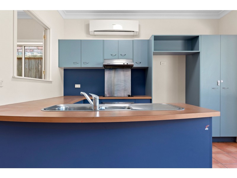 16 Mingela Place, Forest Lake QLD 4078