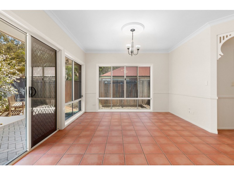 16 Mingela Place, Forest Lake QLD 4078