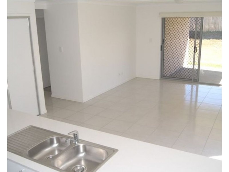 5 Birdwing Crescent, Jimboomba QLD 4280