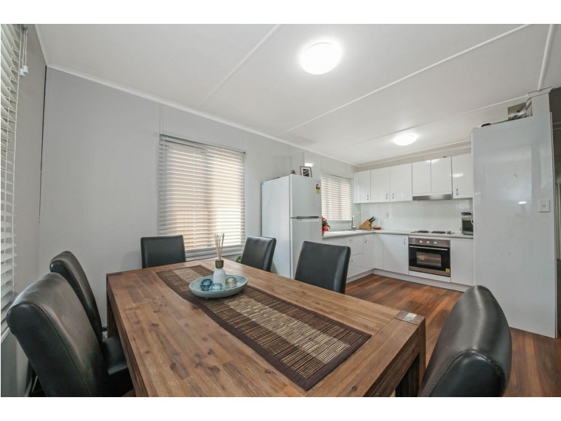 54 Frederick Street, Eastern Heights QLD 4305