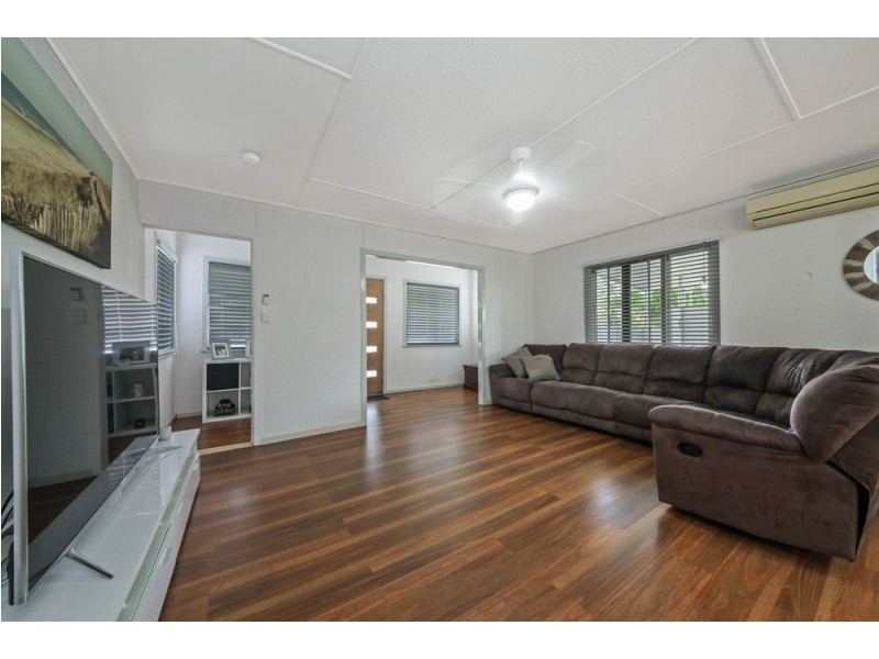 54 Frederick Street, Eastern Heights QLD 4305