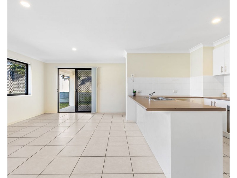 35 Grand Canyon Drive, Springfield Lakes QLD 4300