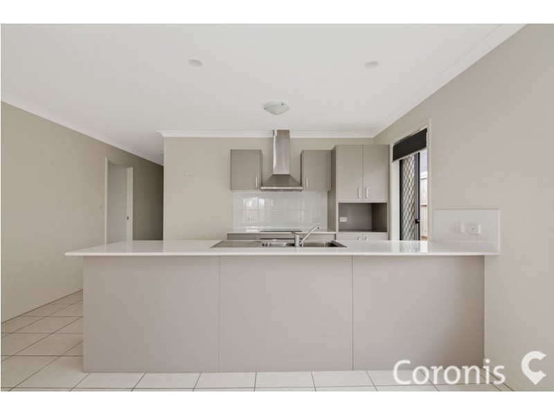 66 Meadows Circuit, Bellbird Park QLD 4300