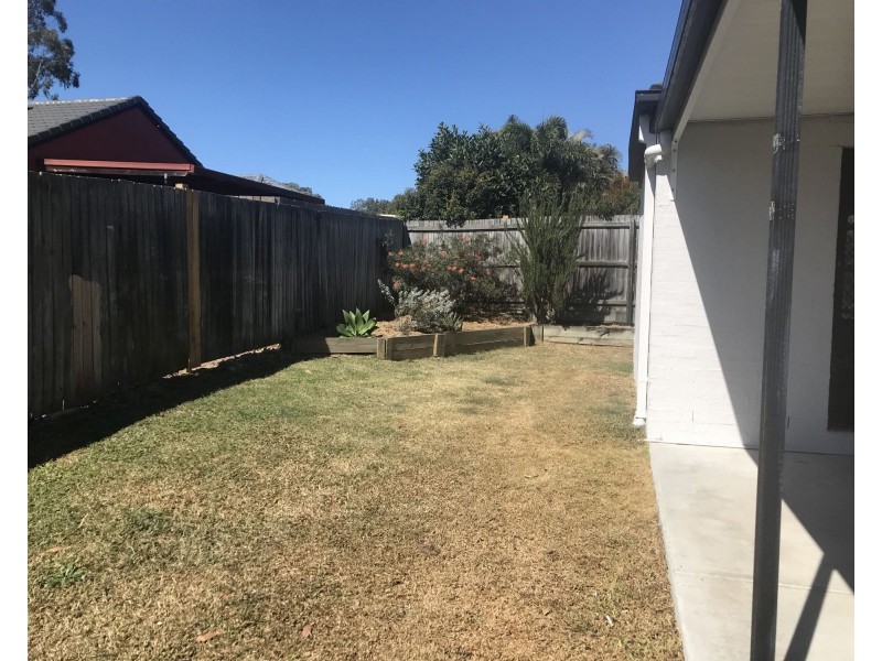 1 Carolina Parade, Forest Lake QLD 4078