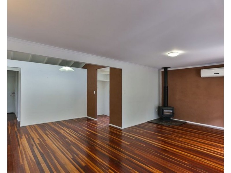 15 Belleglade Avenue, Bundamba QLD 4304