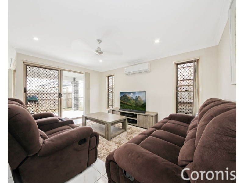 8 Capricorn Cres, Springfield Lakes QLD 4300