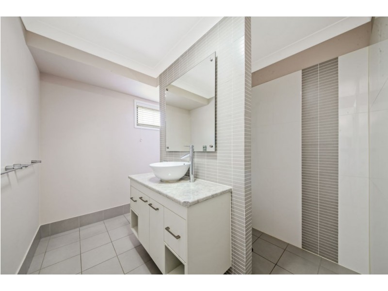 24 Glen Echo Street, Springfield Lakes QLD 4300
