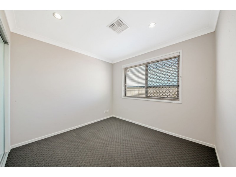 24 Glen Echo Street, Springfield Lakes QLD 4300