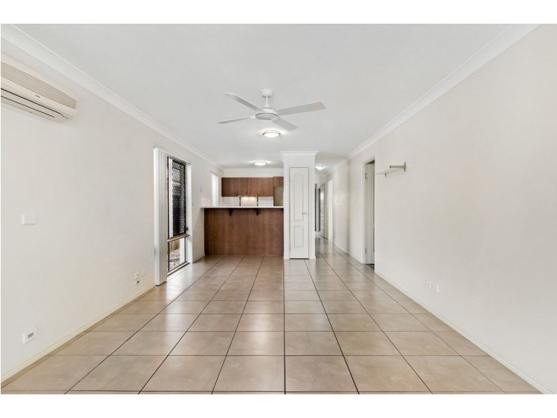 47 Creekside Drive, Springfield Lakes QLD 4300