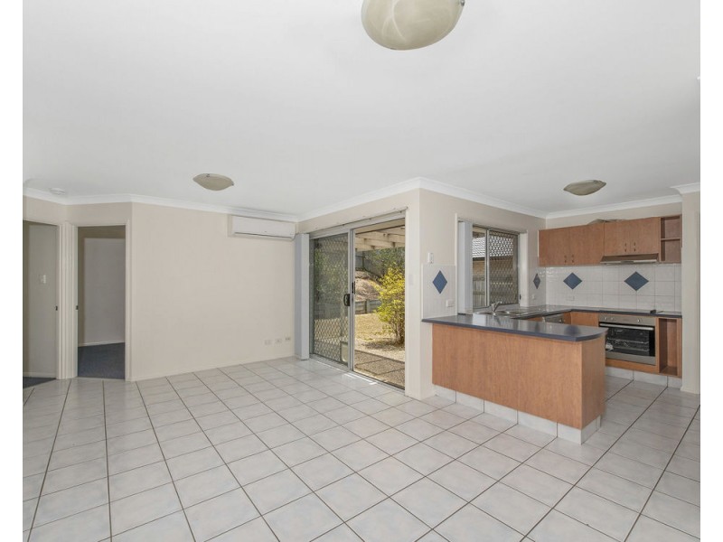 3 Cheltenham Place, Forest Lake QLD 4078