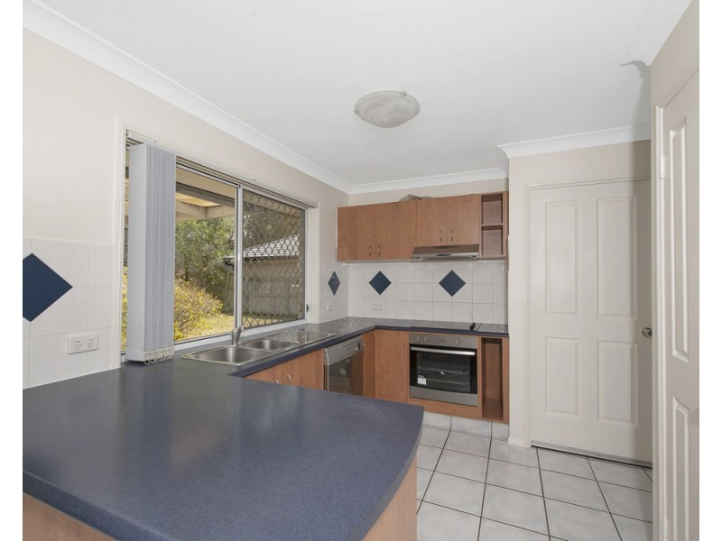 3 Cheltenham Place, Forest Lake QLD 4078