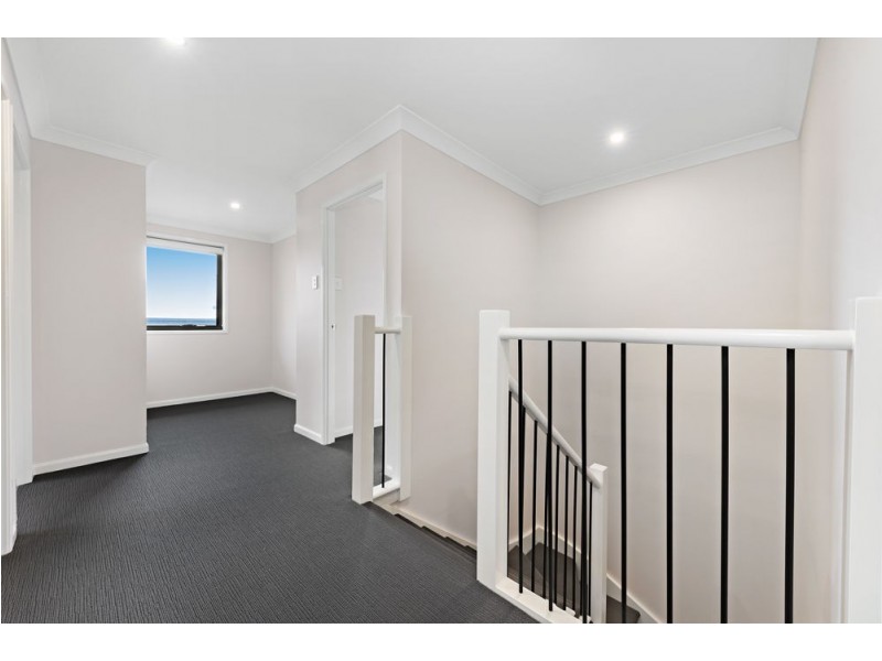 23 Santiago Crescent, Spring Mountain QLD 4124