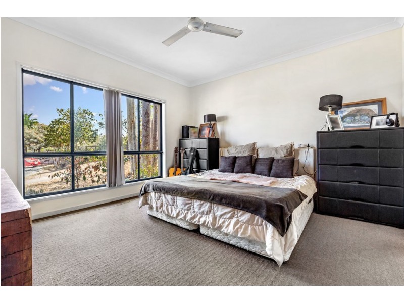 21 Ovals Terrace, Springfield Lakes QLD 4300