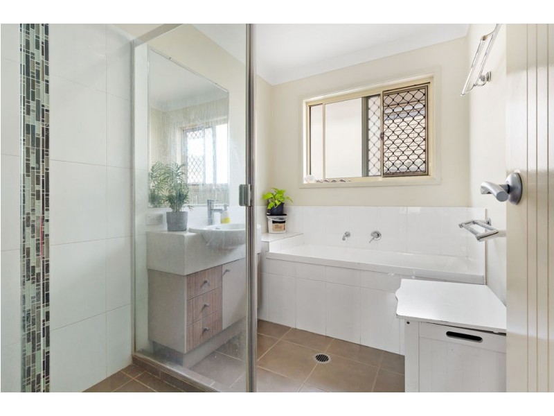 41 Grand Canyon Drive, Springfield Lakes QLD 4300