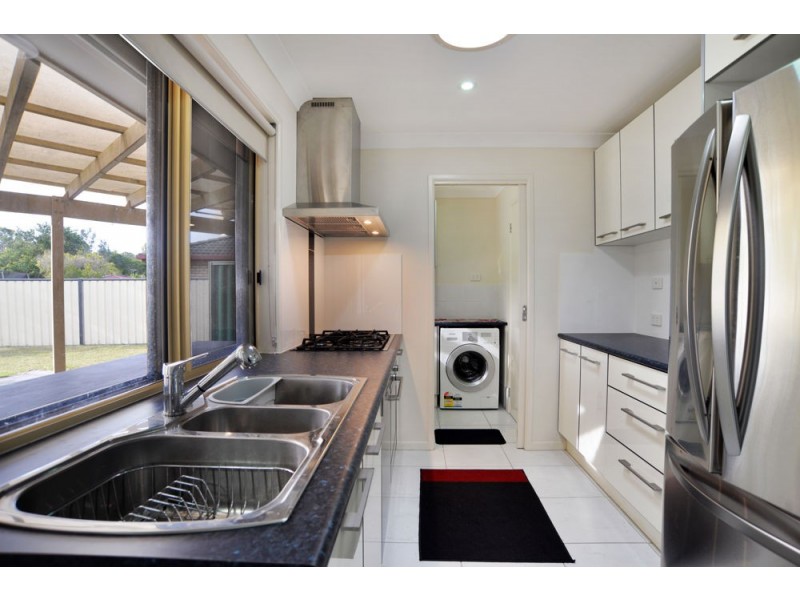 37 Helen Street, North Booval QLD 4304